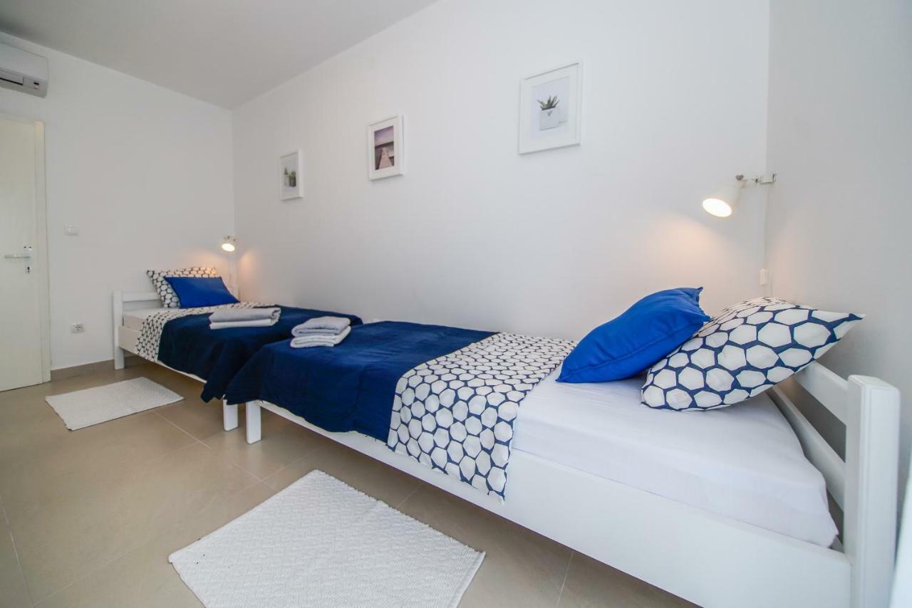 Guesthouse Klara Duba Stonska エクステリア 写真